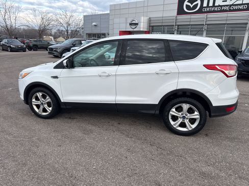 Used 2014 Ford Escape SE image 8
