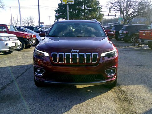 Used 2019 Jeep Cherokee Overland w/ Trailer Tow Group image 2