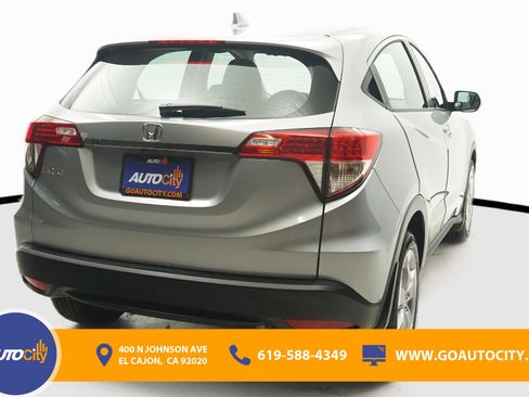 Used 2019 Honda HR-V LX image 10
