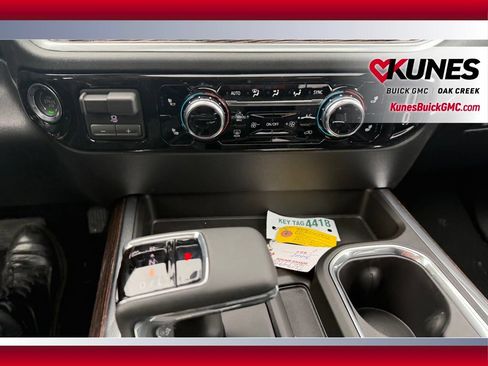New 2026 GMC Sierra 1500 Elevation w/ Elevation Premium Package AWD/4WD image 21