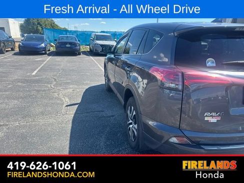 Used 2018 Toyota RAV4 LE w/ All Weather Liner Package AWD/4WD image 4