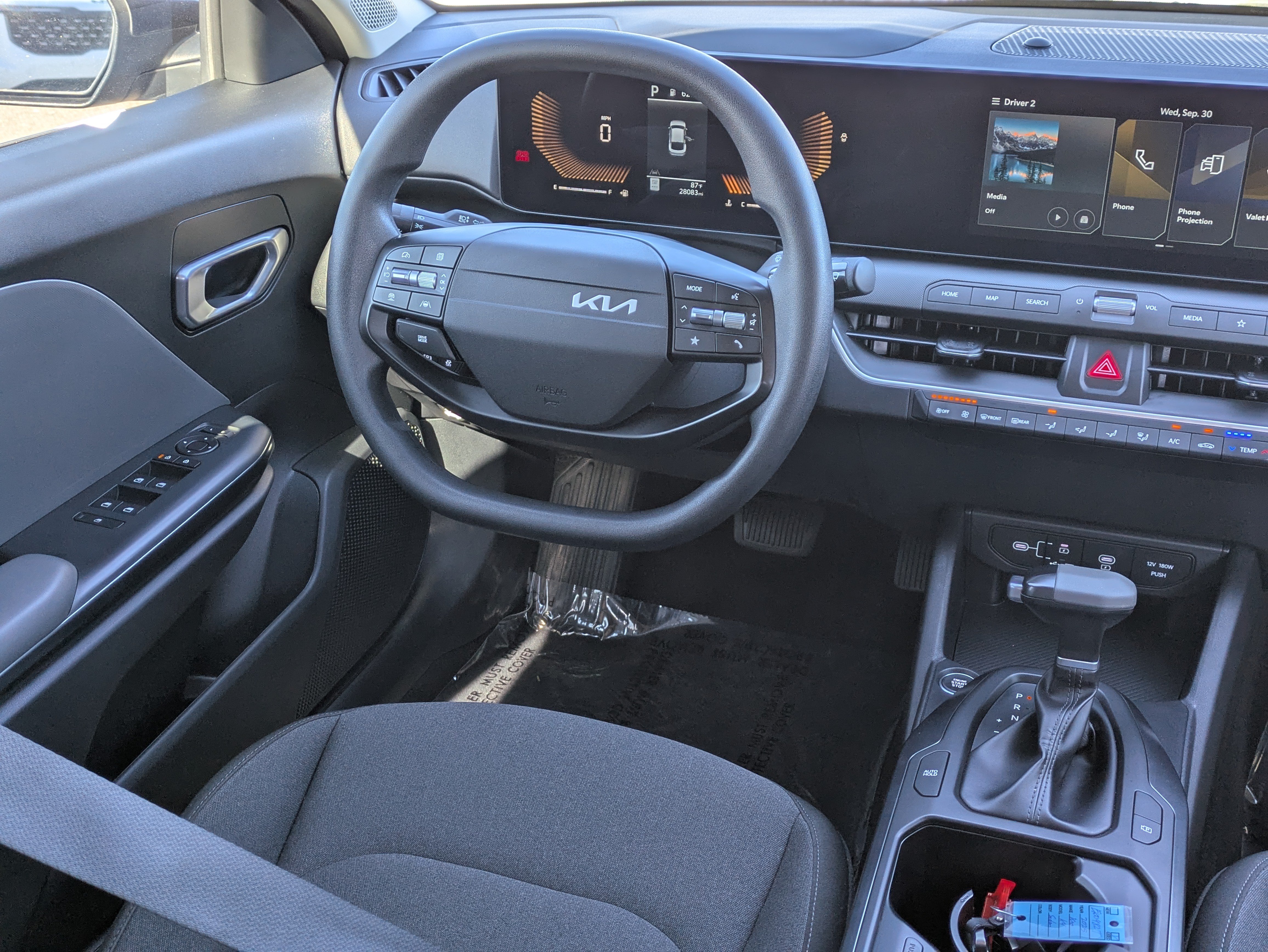 Certified 2025 Kia K4 FWD image 15