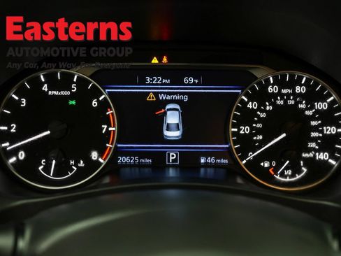Used 2023 Nissan Altima 2.5 SV AWD/4WD image 18
