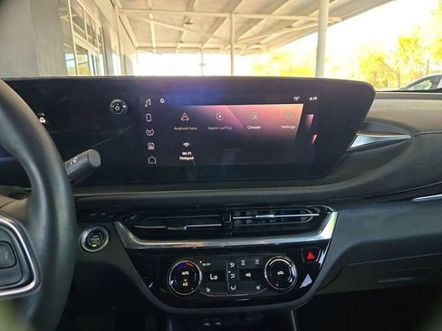 Certified 2024 Buick Envista Sport Touring w/ Convenience I Package FWD image 19
