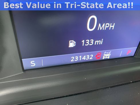 Used 2021 Chevrolet Silverado 1500 LT Trail Boss w/ Convenience Package II image 9