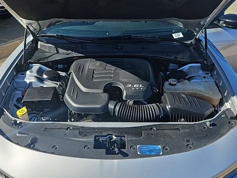 Used 2023 Dodge Charger SXT image 10