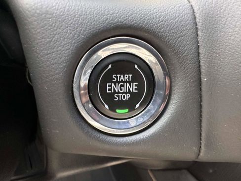 Used 2023 GMC Yukon AT4 AWD/4WD image 23