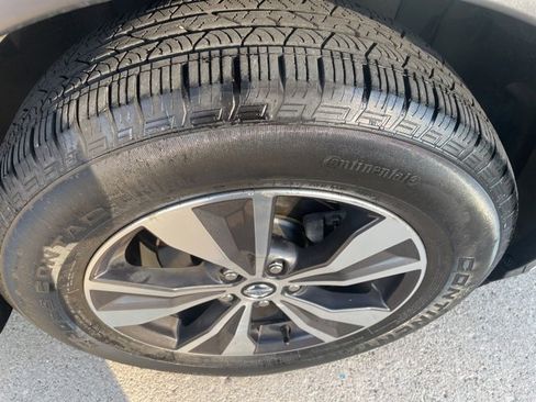 Used 2020 Nissan Murano S image 17