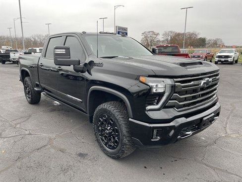 Used 2024 Chevrolet Silverado 2500 High Country w/ Midnight Edition image 8