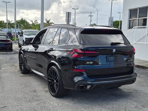 Used 2026 BMW X5 sDrive40i w/ M Sport Package RWD image 7
