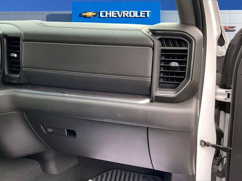 Used 2024 Chevrolet Silverado 2500 LTZ image 27