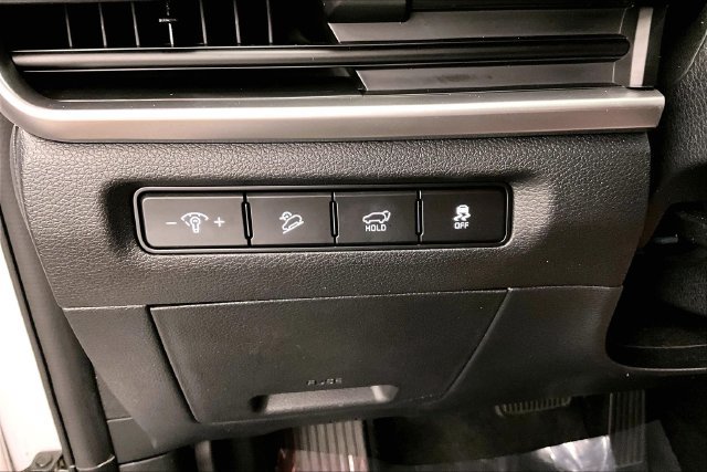 Used 2025 Kia Telluride S AWD/4WD image 36