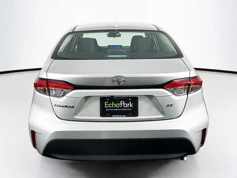 Used 2026 Toyota Corolla LE image 7