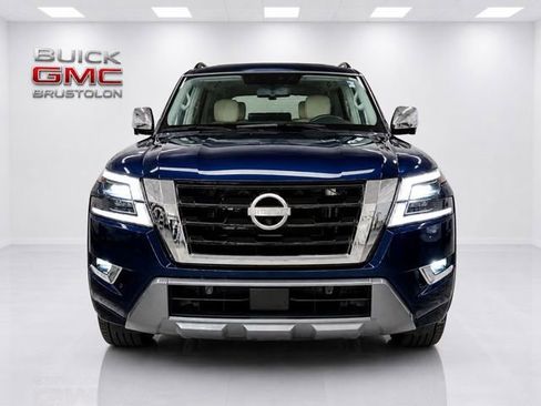 Used 2024 Nissan Armada Platinum w/ Captain's Chairs Package AWD/4WD image 2