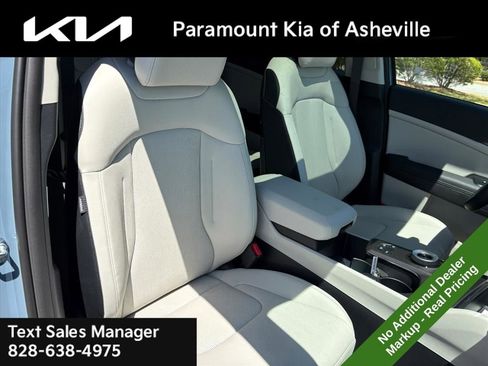 New 2026 Kia Sportage EX AWD/4WD image 21