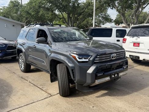 Used 2025 Toyota 4Runner Limited image 3