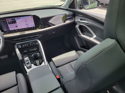 New 2026 Audi Q5 Premium Plus AWD/4WD image 24