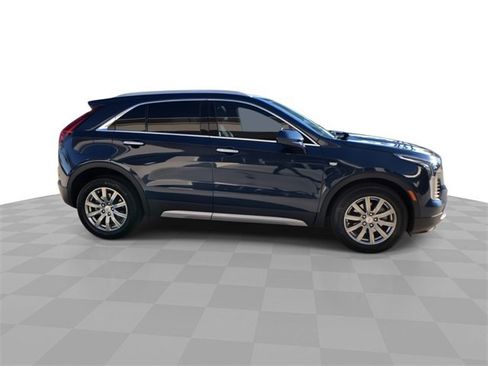 Used 2020 Cadillac XT4 Premium Luxury image 17
