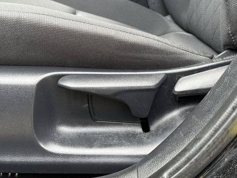 Used 2025 Toyota Corolla LE FWD image 26