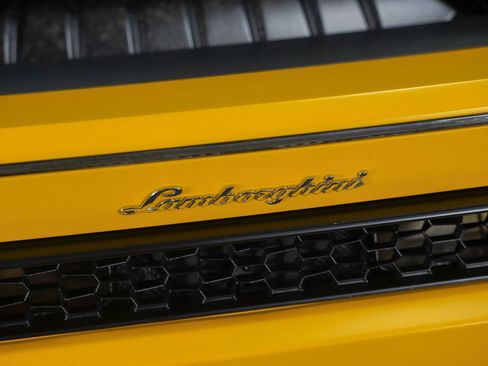 Used 2015 Lamborghini Huracan LP 610-4 AWD/4WD image 20