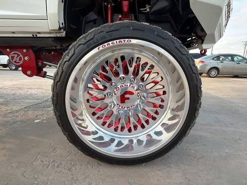 Used 2019 RAM 3500 Laramie image 9