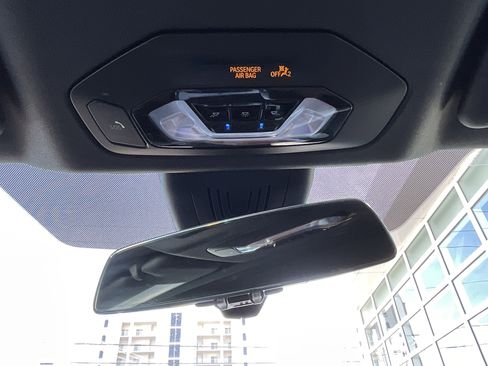 Certified 2022 BMW 430i Convertible w/ M Sport Package image 24