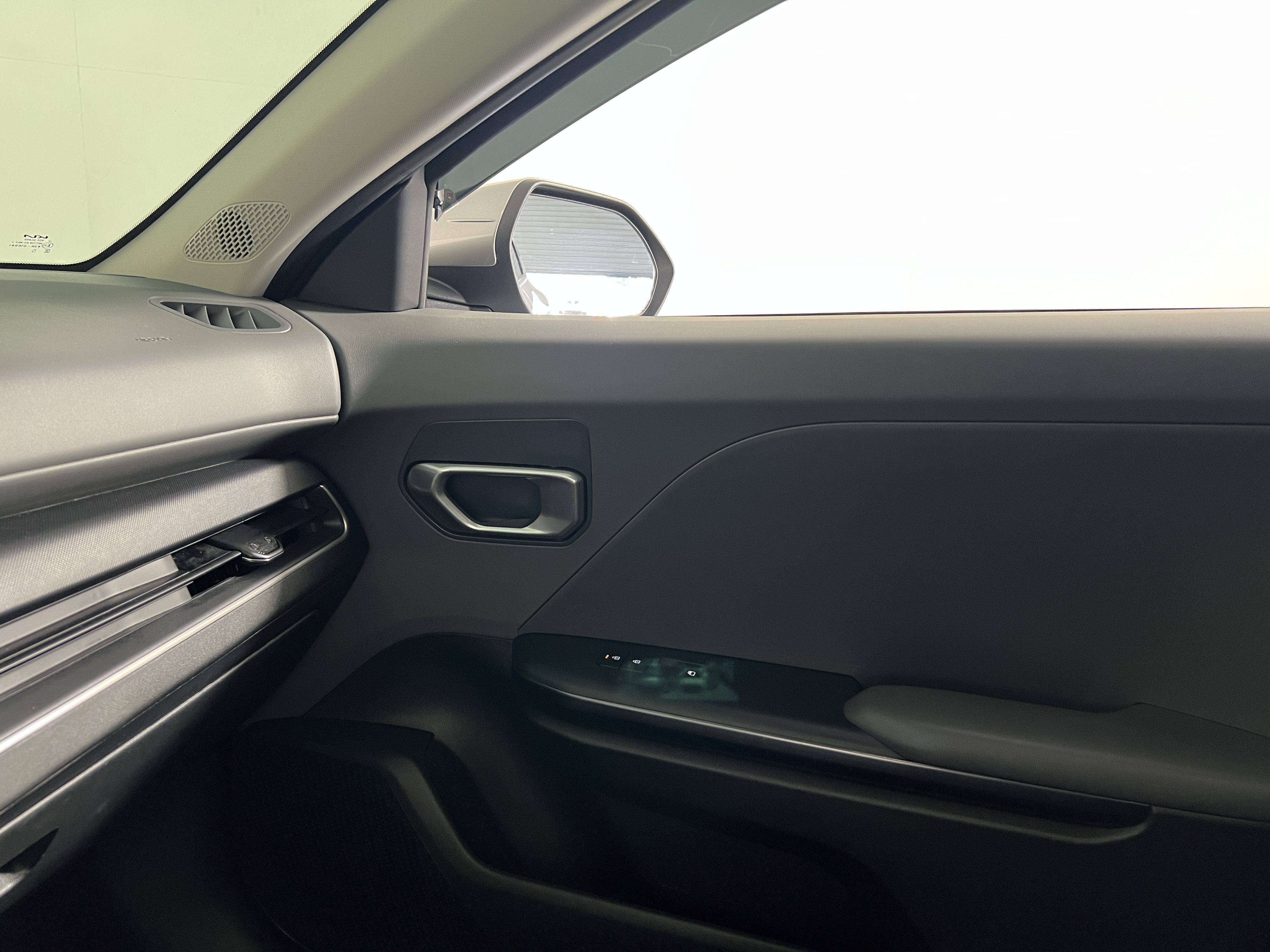 Used 2025 Kia K4 FWD image 12