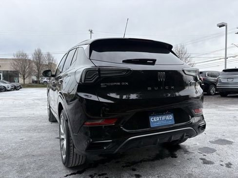 Used 2024 Buick Encore GX Avenir w/ Avenir Convenience Package image 3