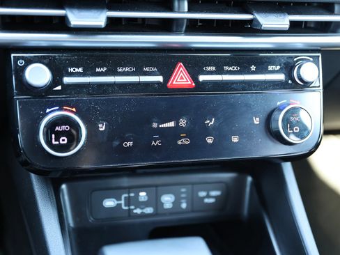 Certified 2025 Hyundai Tucson XRT AWD/4WD image 28