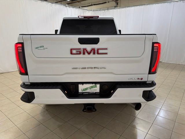 Used 2025 GMC Sierra 2500 AT4 AWD/4WD image 5