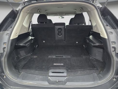 Used 2015 Nissan Rogue S image 22