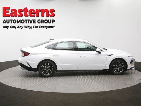 Used 2025 Hyundai Sonata SEL FWD image 38