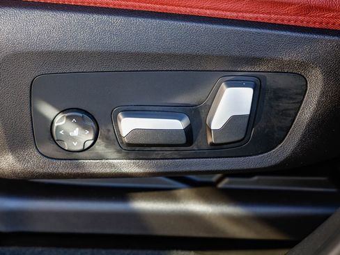 Used 2023 BMW X3 xDrive30i w/ Premium Package image 22