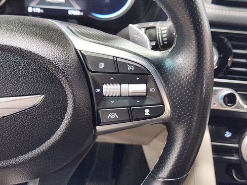 Used 2023 Genesis G70 2.0T RWD image 49