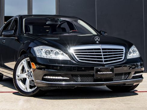 Used 2011 Mercedes-Benz S 550 image 5