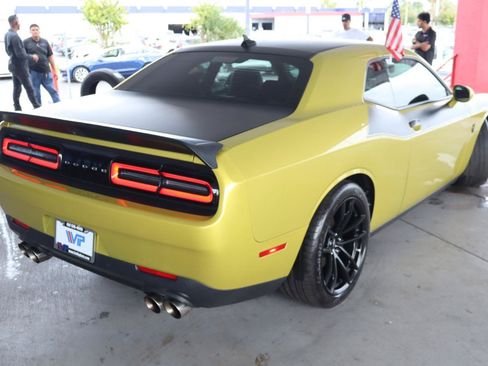 Used 2021 Dodge Challenger R/T Scat Pack w/ T/A Package RWD image 5