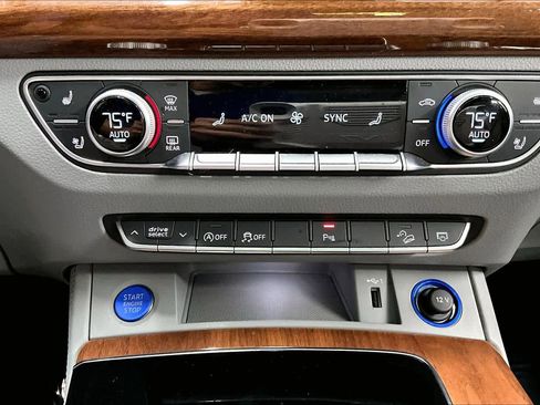 Used 2022 Audi Q5 2.0T Premium Plus w/ Premium Plus Package image 35