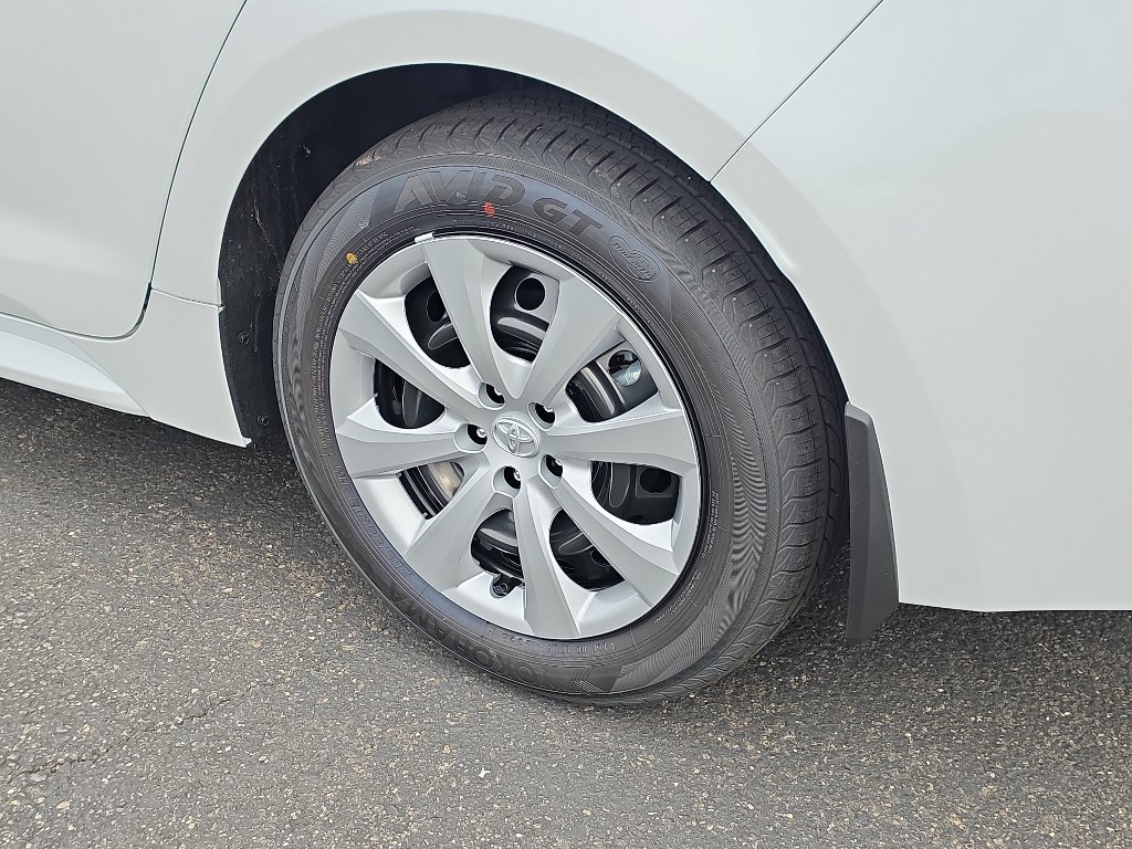 New 2027 Toyota Corolla LE FWD image 11