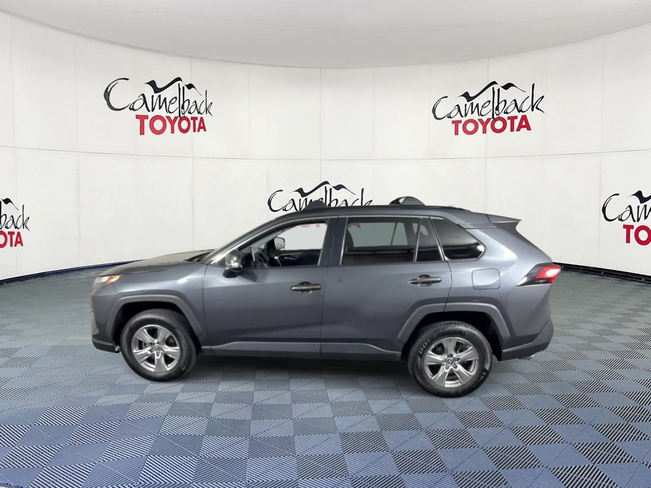 Used 2023 Toyota RAV4 XLE FWD image 8