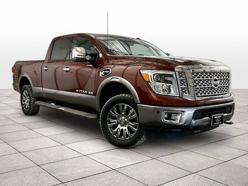 Used 2016 Nissan Titan Platinum Reserve AWD/4WD image 3