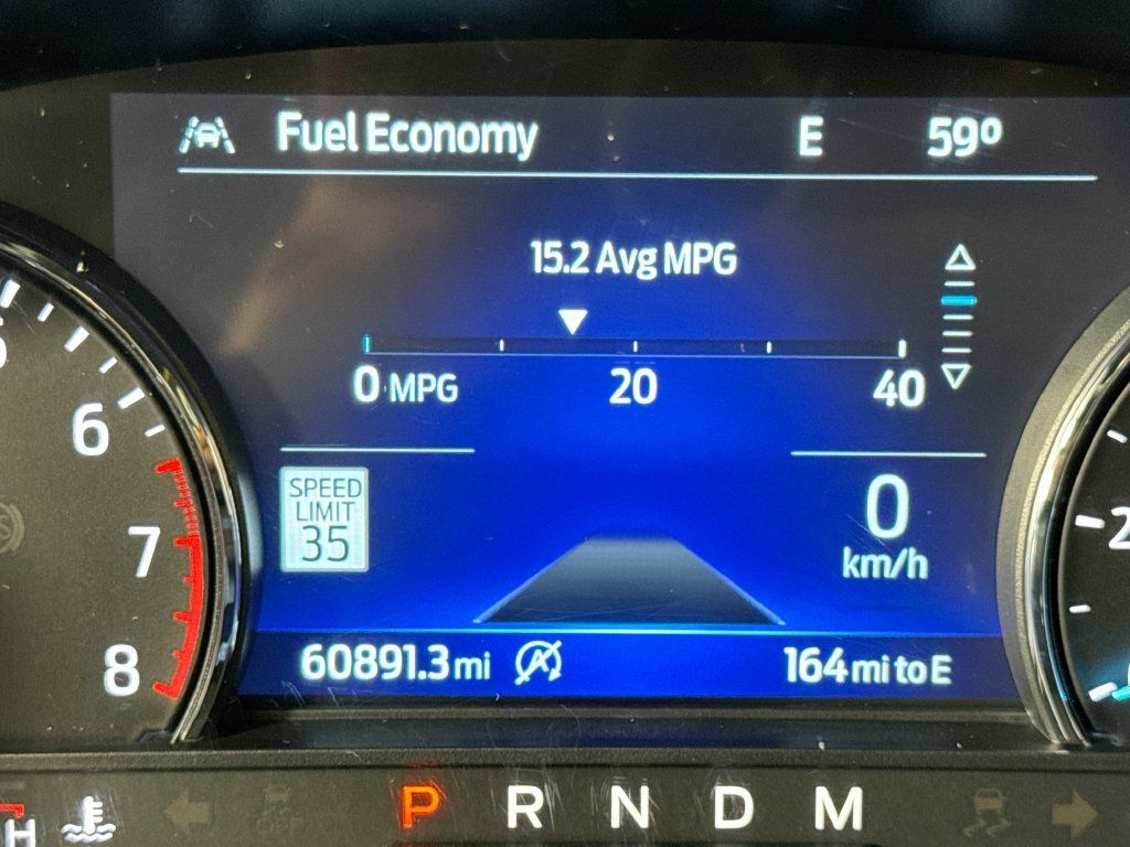 Used 2020 Ford Explorer XLT w/ Equipment Group 202A AWD/4WD image 22