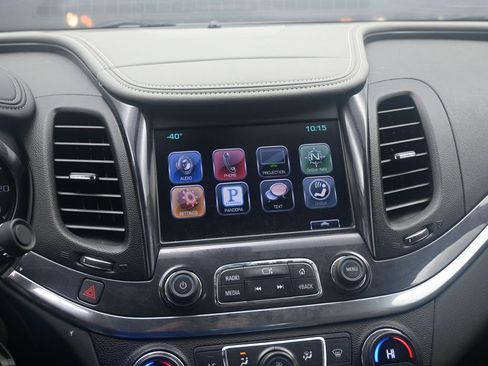 Used 2016 Chevrolet Impala LT image 13