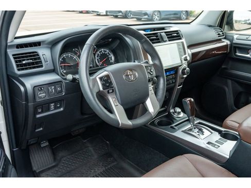 Used 2022 Toyota 4Runner Limited image 10