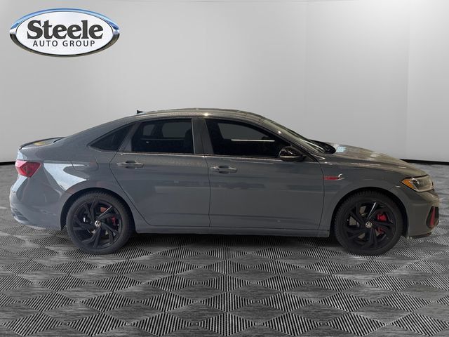 Used 2023 Volkswagen Jetta GLI Autobahn FWD image 5