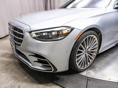 Certified 2022 Mercedes-Benz S 580 4MATIC Sedan image 11