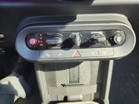 Used 2025 MINI Cooper S FWD image 6