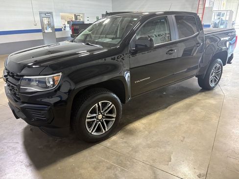 Used 2021 Chevrolet Colorado W/T w/ Custom Special Edition image 4