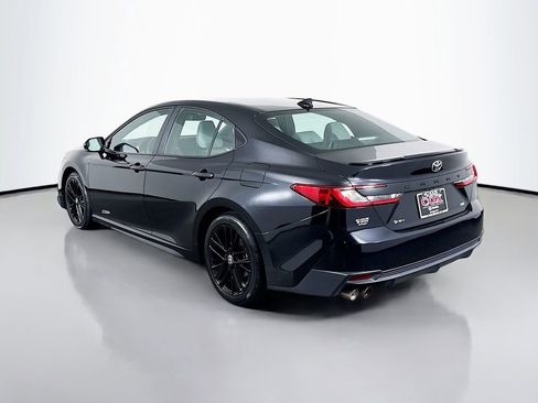 Certified 2025 Toyota Camry SE image 7