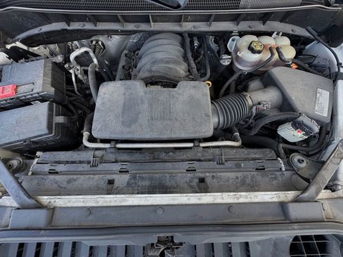 Used 2020 Chevrolet Silverado 1500 Custom w/ Custom Value Package image 10