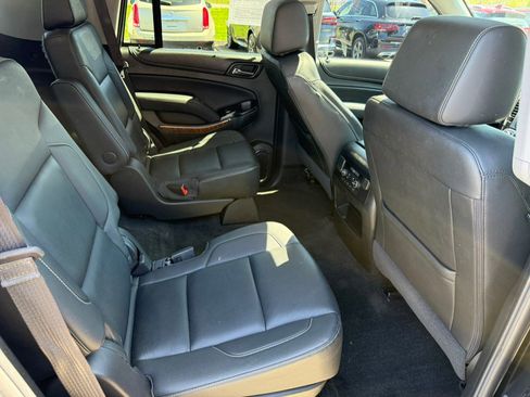 Used 2018 Chevrolet Tahoe Premier AWD/4WD image 30